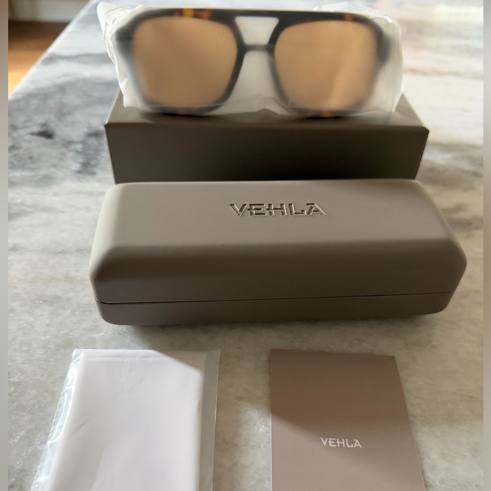 Vehla Dixie Sunglasses-Brand New